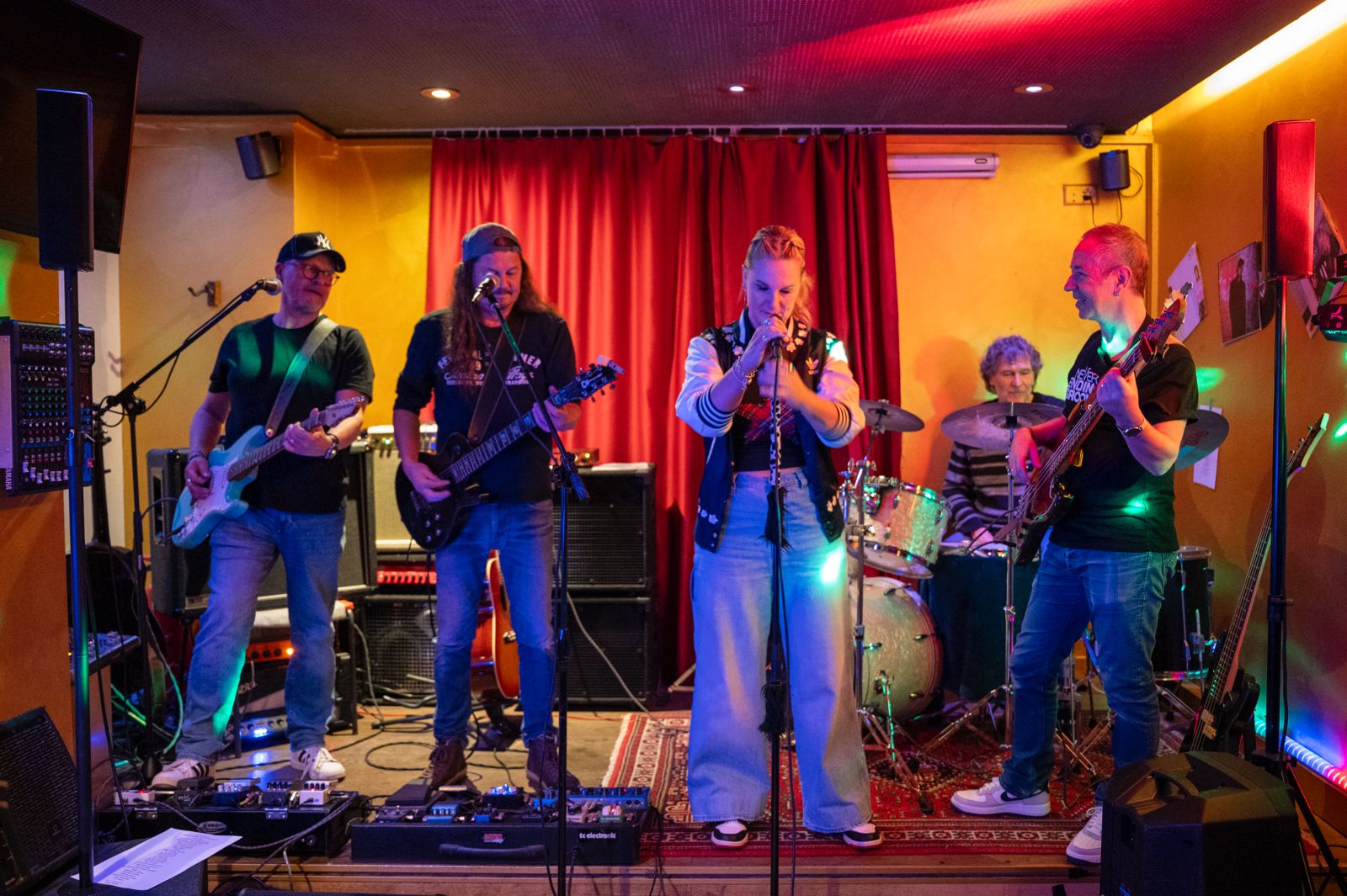 Hua Foo – Live Impression