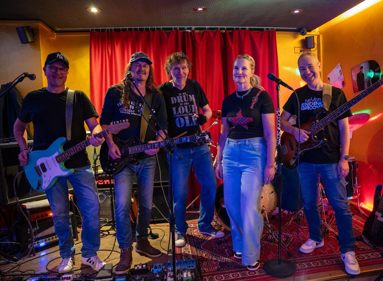 Hua Foo Live – Hero Bild